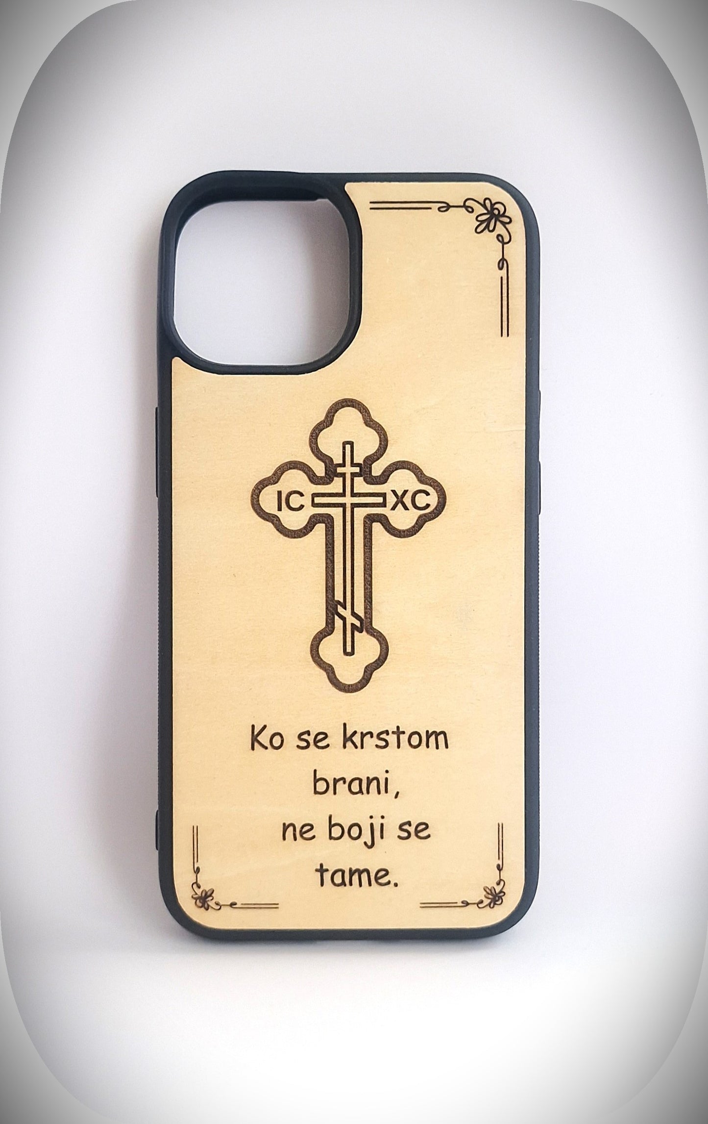 Handyhülle aus Holz mit orthodoxem Kreuz und Gravur
